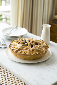 Pear and blueberry pie | Fast Ed